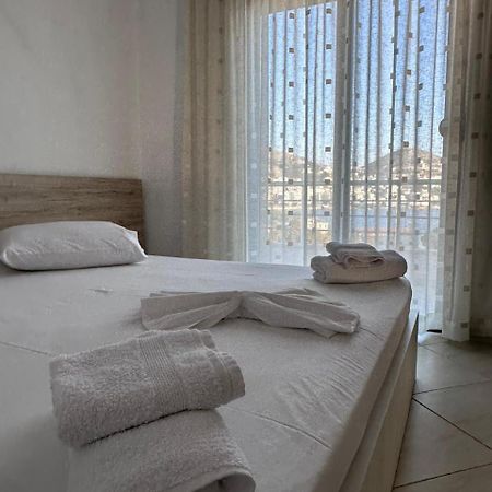 Payo Apartments Sarandë Exterior foto